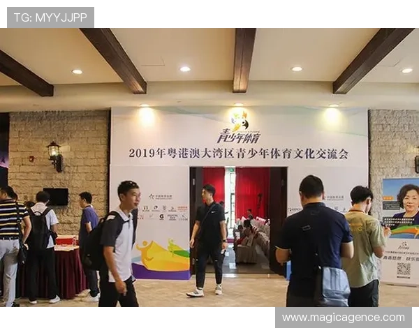 在思腾体育官网首页轻松找到你喜欢的体育项目最新资讯和实时比分更新服务 在思腾体育官网首页轻松找到你喜欢的体育项目最新资讯和实时比分更新服务